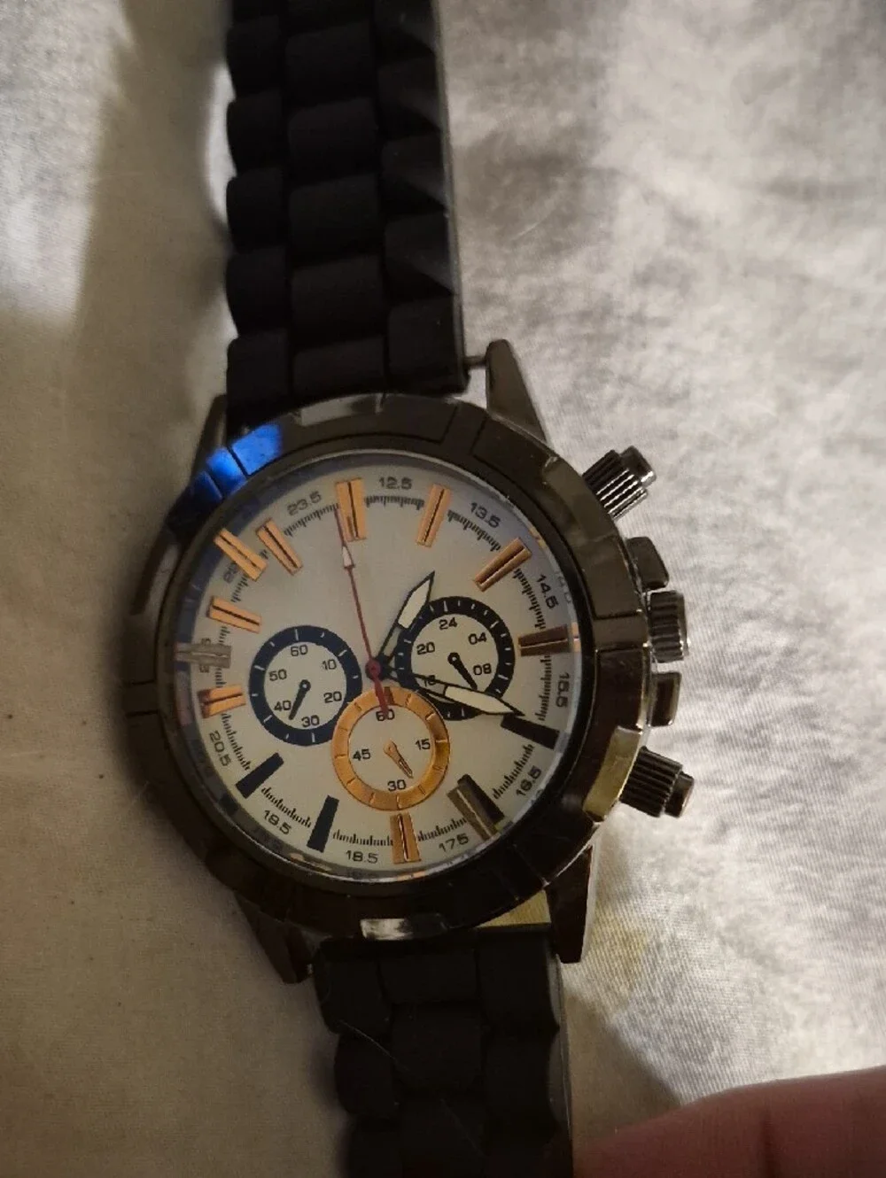 Men's Chronograph Watch with Black Silicone Band and White Dial